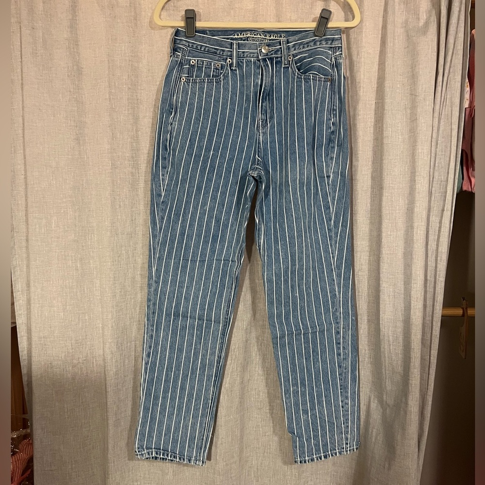 NWOT American Eagle Striped Mom Jean, Size 4